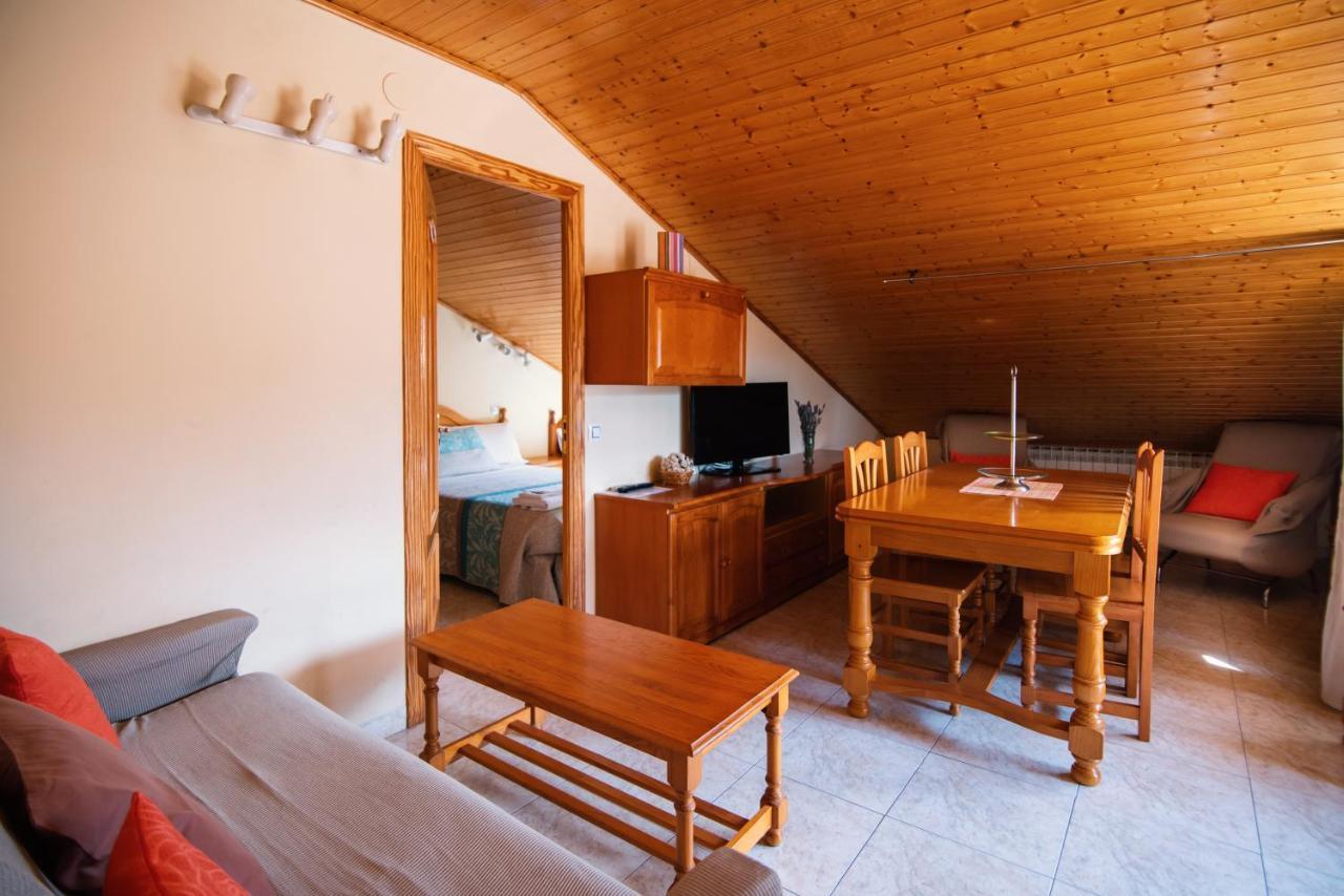 Apartamentos Maribel Calaceite Bagian luar foto