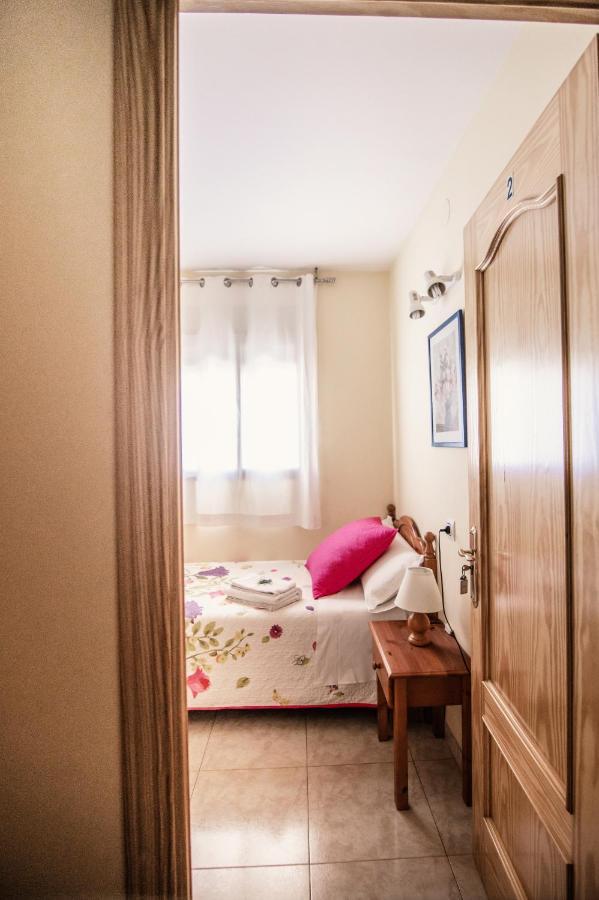 Apartamentos Maribel Calaceite Bagian luar foto